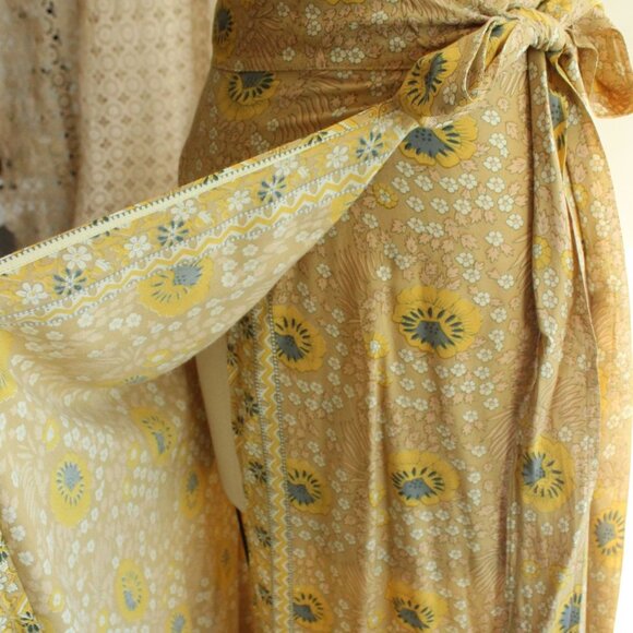 Natalie Martin Womens Wrap Skirt, Size Small, Yellow and Blue Floral Print Rayon - Picture 12 of 12